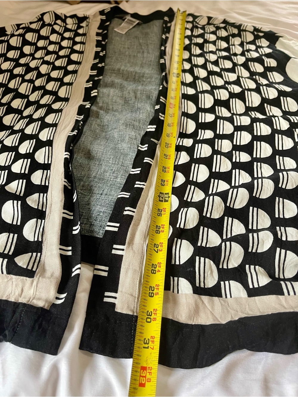 Chico's Black & White Open-Front Cardigan and Matching Chicos Tank Set - Picture 9 of 12
